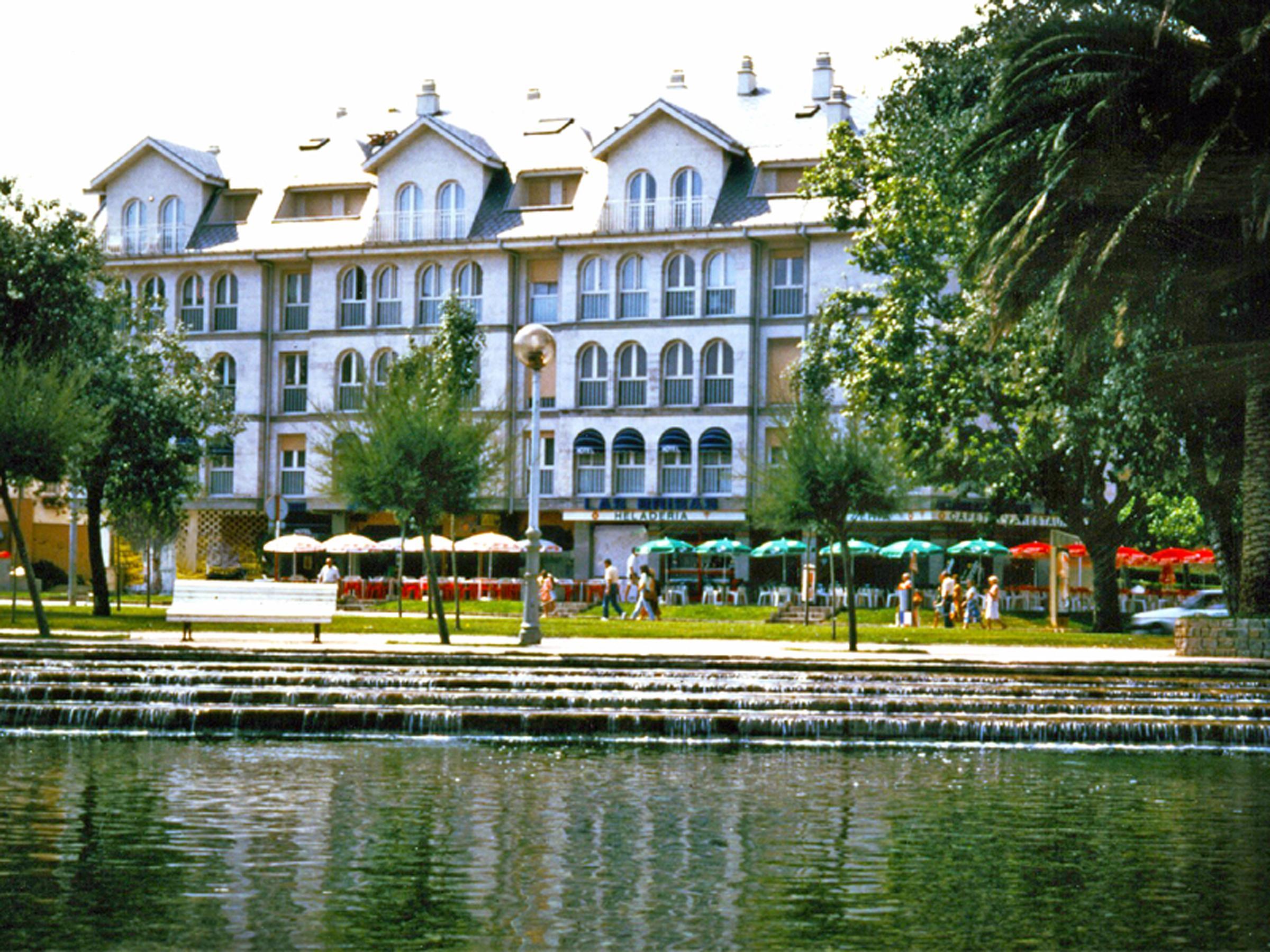 Apartamentos Las Brisas Santander Exterior photo